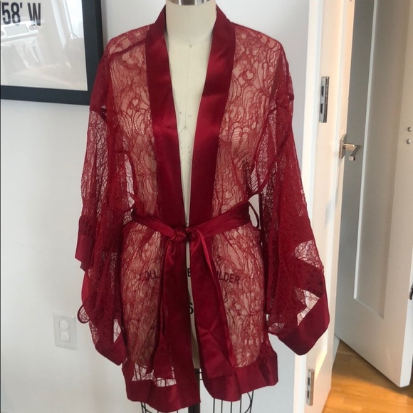 DISCONTINUED KIKI DE MONTPARNASSE LACE KIMONO - Picture 8 of 8